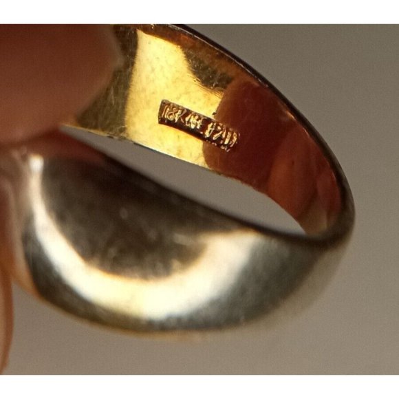 18K GE Gold Tone (Faded Band) Teardrop Rhinestone Ring Size 7 (2a1) - Picture 5 of 6